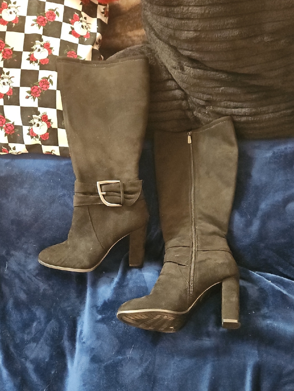 Black Mid-Calf Heeled Boots with Buckle Detail - Women
